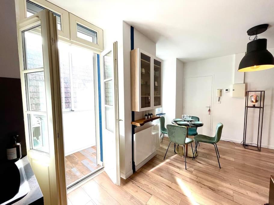 Le Charly - Magnifique Appartement Hypercentre بو المظهر الخارجي الصورة