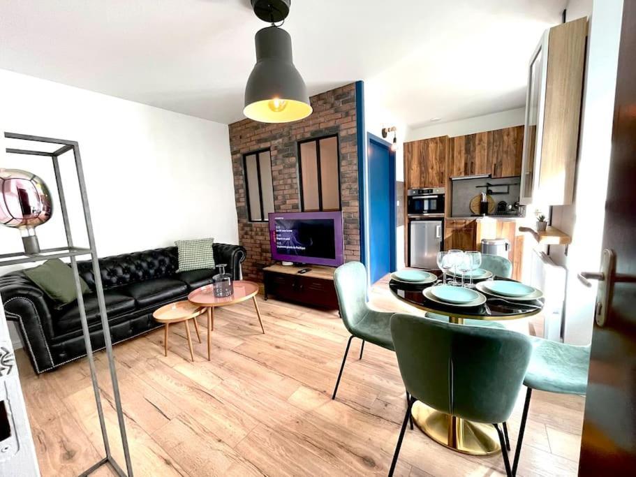Le Charly - Magnifique Appartement Hypercentre بو المظهر الخارجي الصورة